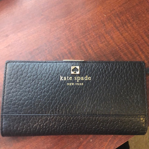 kate spade Handbags - Kate Spade Wallet